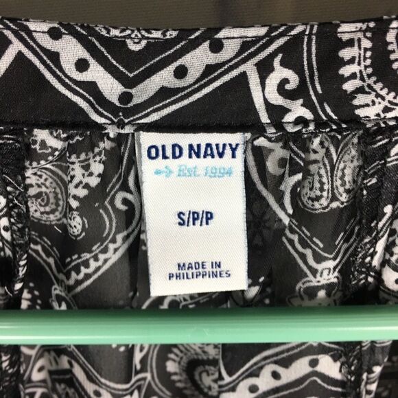 Old Navy Women's Size S Black White Semi Sheer - Picture 4 of 4